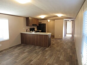 141 Eagle Lake N in Livingston, TX - Building Photo - Building Photo