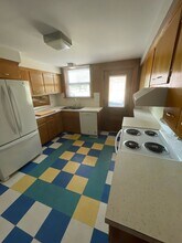 110 Woodward St, Unit Lower Level in Ypsilanti, MI - Building Photo - Building Photo