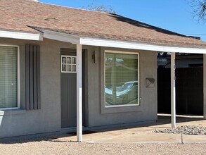 1416 E Del Rio Dr in Tempe, AZ - Foto de edificio - Building Photo