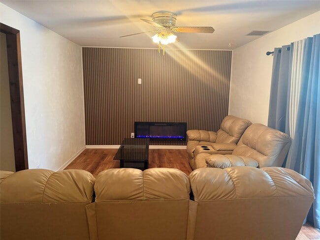 63 Cedar Ave in Poughkeepsie, NY - Building Photo - Building Photo