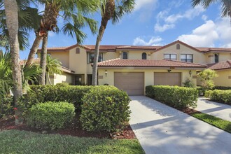12188 Sag Harbor Ct in Wellington, FL - Building Photo - Building Photo