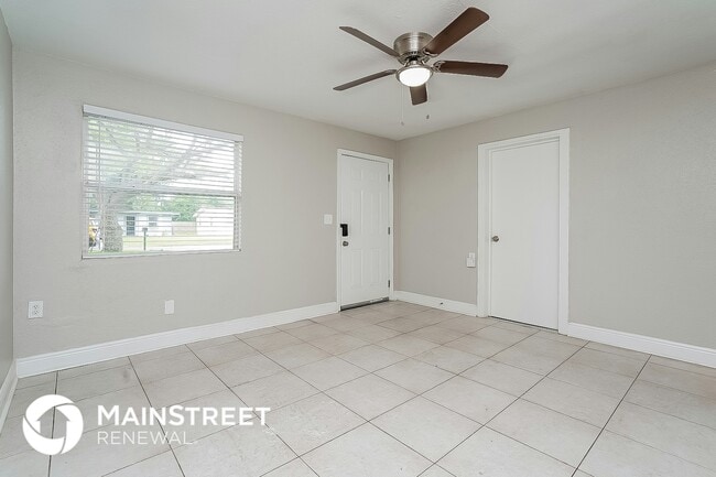 property at 4423 73rd St N