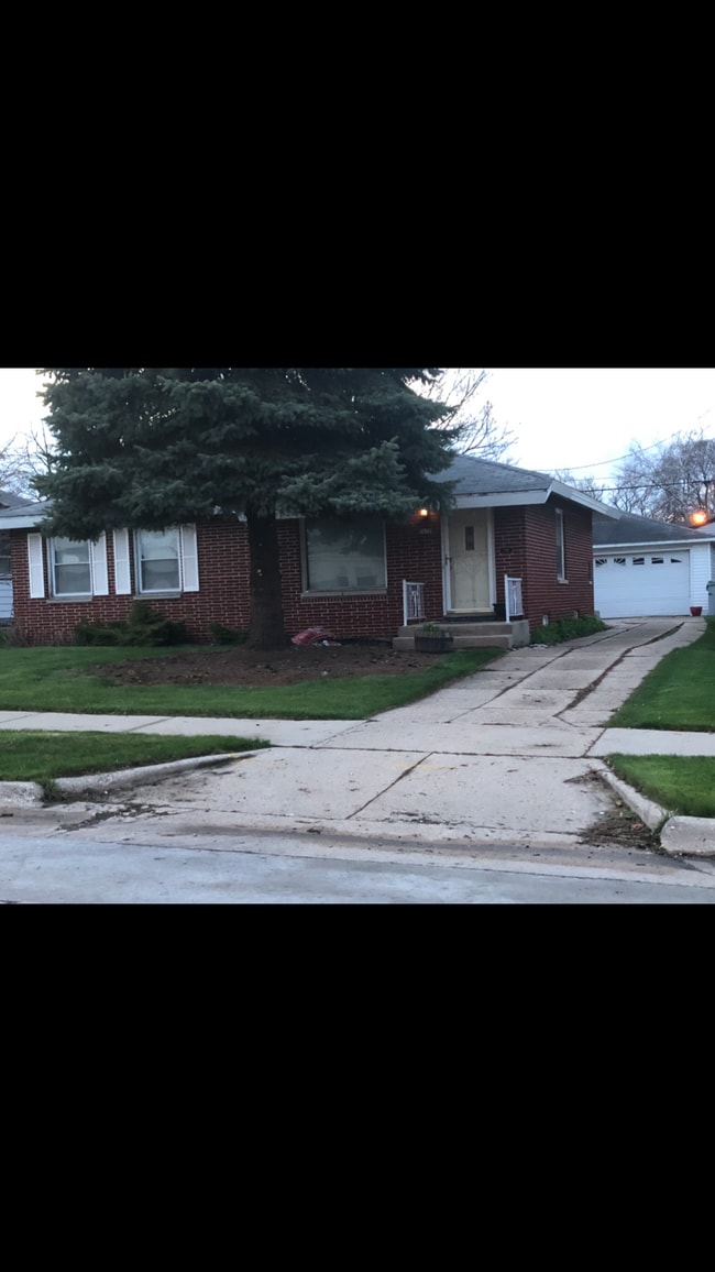 property at 7630 W Stark St