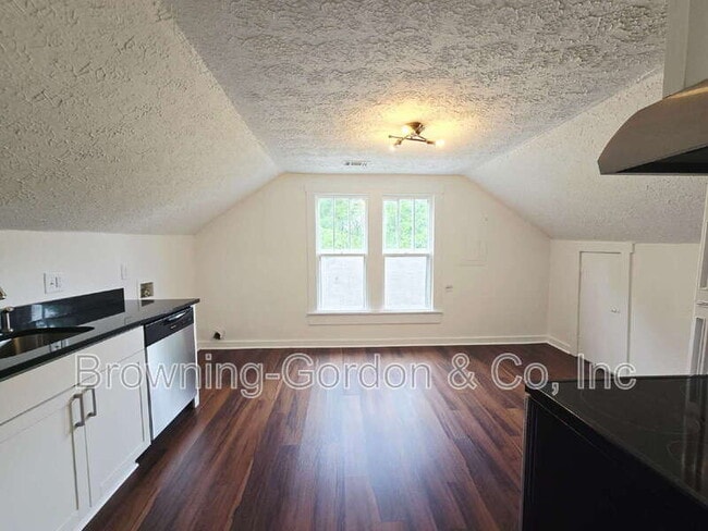 1218B Chester Ave in Nashville, TN - Building Photo - Building Photo