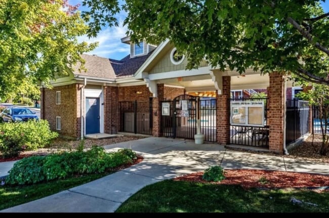 16340 E Fremont Ave in Aurora, CO - Building Photo - Building Photo