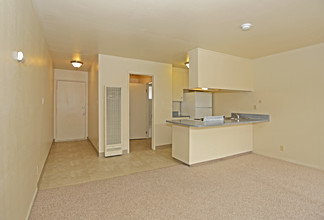 Carmichael Apartments [OLD] in Carmichael, CA - Building Photo - Interior Photo