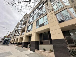 64-05 Yellowstone Blvd in Queens, NY - Building Photo - Building Photo