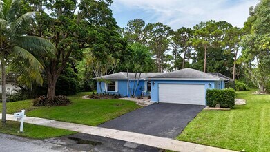 4160 NW 7th Ct in Delray Beach, FL - Building Photo - Building Photo