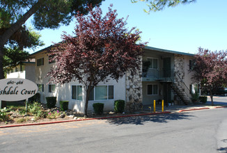 Ashdale Court Apartments in Sacramento, CA - Building Photo - Building Photo