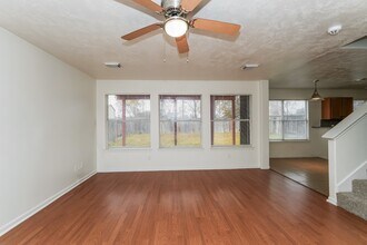 8735 Texas Acorn Ave in Houston, TX - Building Photo - Building Photo