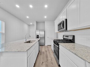 11622 Prosperity Dr in Barrett, TX - Building Photo - Building Photo