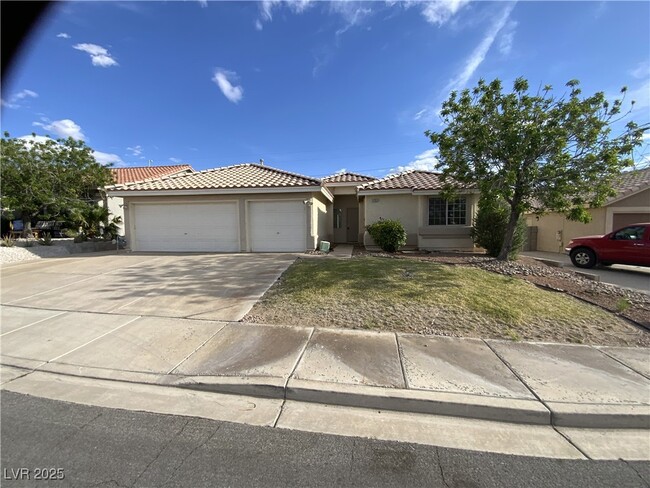 property at 1153 Elam St