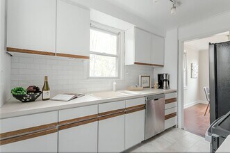 205 Lattimore Rd in Rochester, NY - Building Photo - Building Photo