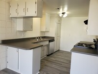 The Fairway Apartments photo'