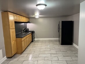 4900 Walton Ave, Unit 1ST FL FRONT in Philadelphia, PA - Building Photo - Building Photo