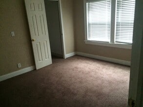 3312 Monroe Ave in Kansas City, MO - Building Photo - Building Photo