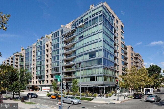 property at 1155 23rd St NW