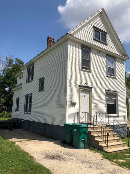 417 Grant Ave in Joliet, IL - Building Photo