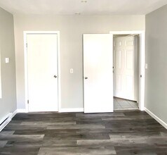 8 Cheever Ct, Unit Unit 1 in Boston, MA - Building Photo - Building Photo