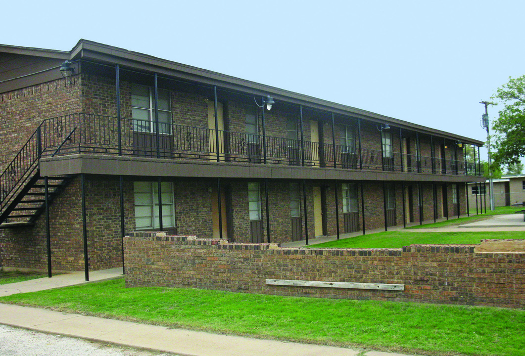 College Palms in Snyder, TX - Building Photo