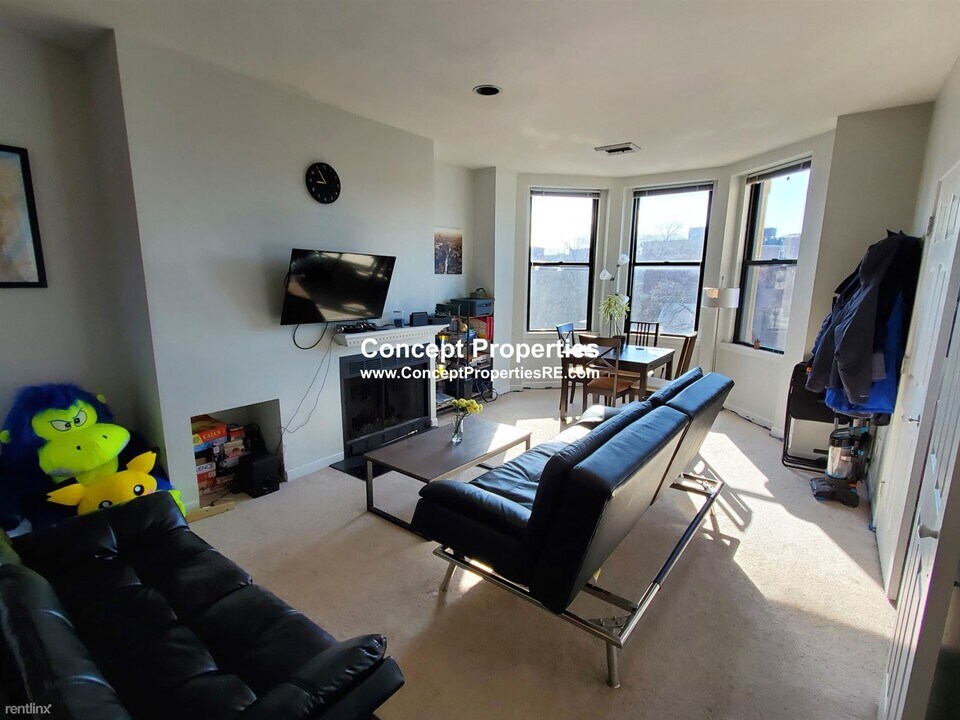 556 Columbus Ave-Unit -Apt 3AC in Boston, MA - Building Photo