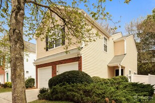 220 Osmanthus Way in Canton, GA - Building Photo