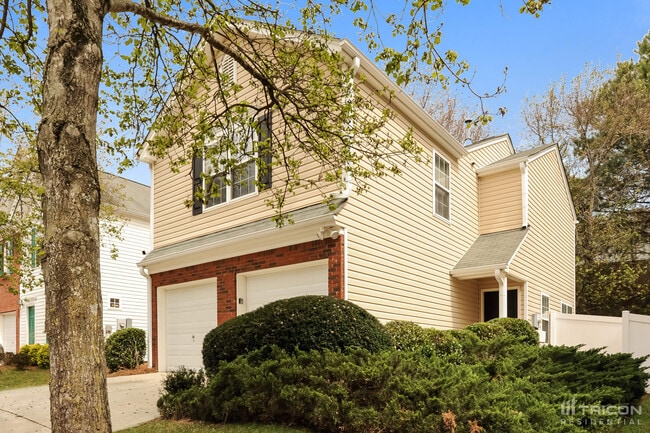 property at 220 Osmanthus Way