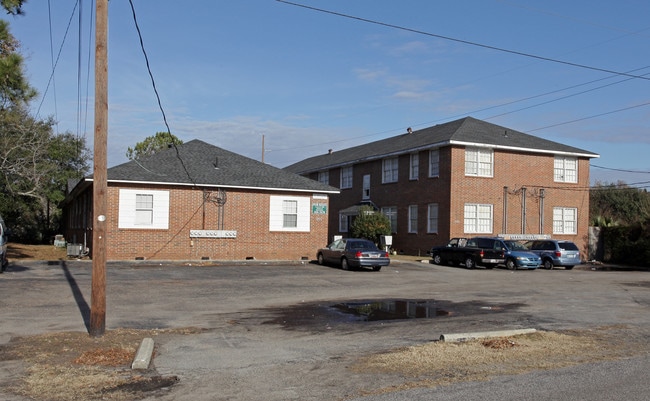 1806 Token St in North Charleston, SC - Building Photo - Building Photo