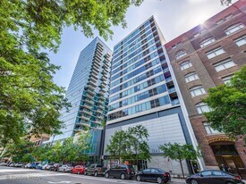 1345 S Wabash Ave, Unit 1007 in Chicago, IL - Building Photo