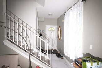 1704 Windward Ave in Naperville, IL - Building Photo - Building Photo
