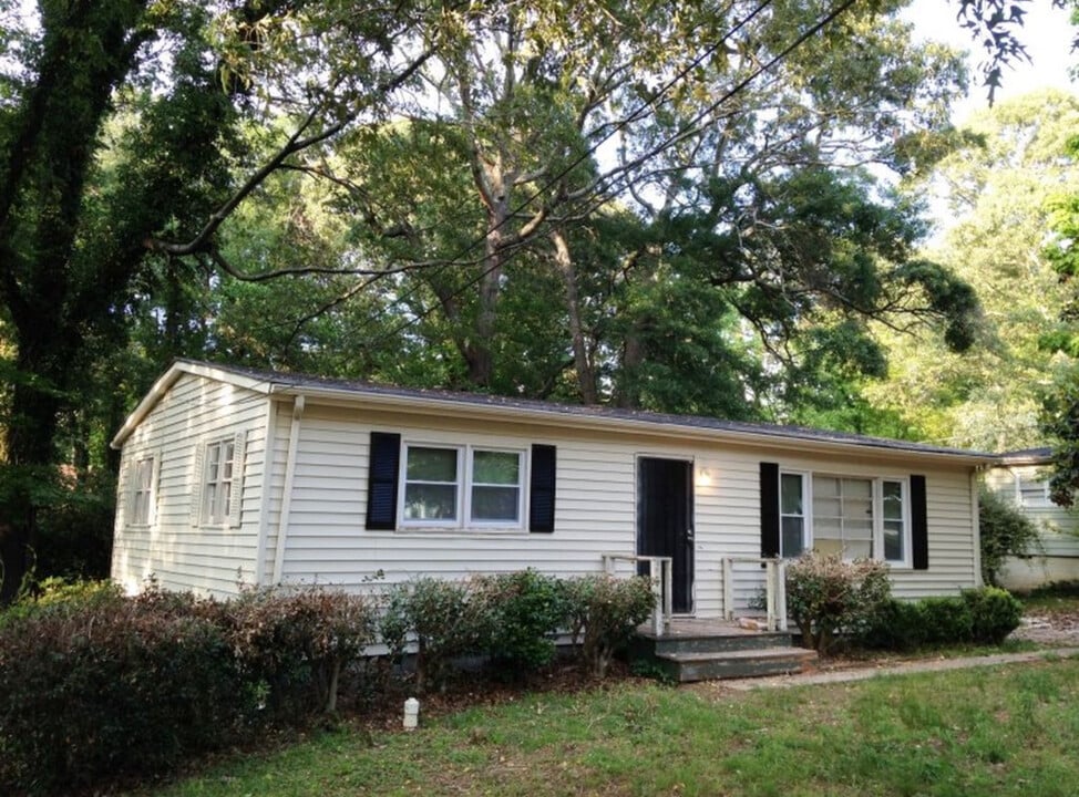 4194 Canby Ln in Decatur, GA - Building Photo