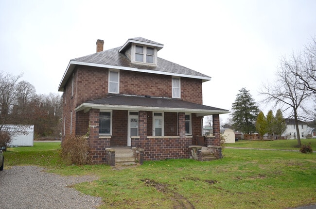 3 Jacobs Ave, Unit B in Chauncey, OH - Building Photo - Building Photo