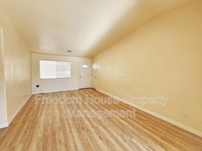 1081 Marne Ct in Pahrump, NV - Building Photo - Building Photo