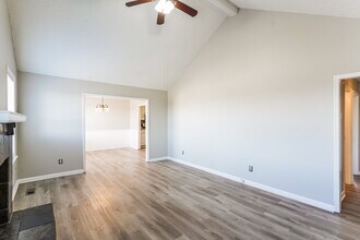 126 Fergus Rd in La Vergne, TN - Building Photo - Building Photo