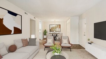 Westchester Key Apartments in High Point, NC - Building Photo