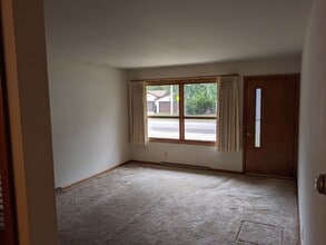 850-852 Truax Blvd in Eau Claire, WI - Building Photo - Building Photo
