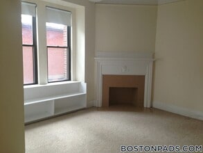 62 Boylston St in Boston, MA - Building Photo - Building Photo