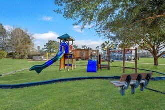 79 Byron Dr in Richmond Hill, GA - Building Photo - Building Photo