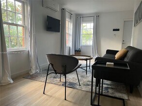 421 75th St in Miami Beach, FL - Building Photo - Building Photo