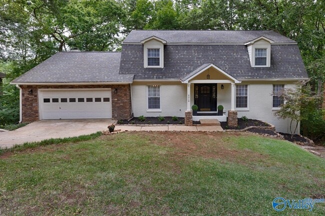 property at 4018 SE Piedmont Dr