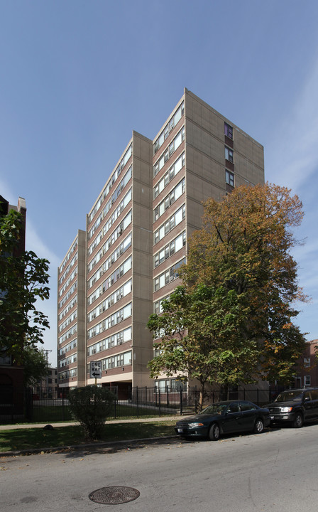 Ellis Lake View Apartments in Chicago, IL - Foto de edificio