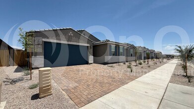 141 N 175th Ave in Goodyear, AZ - Building Photo - Building Photo