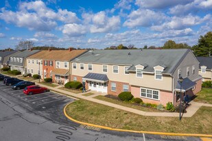 The Bradford in Leola, PA - Building Photo