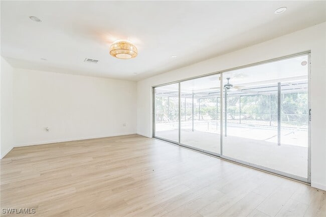 13724 River Forest Dr