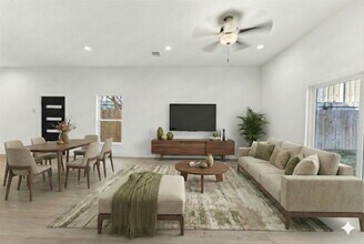 2217 Lee St in Houston, TX - Building Photo - Building Photo