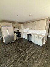 437 Mulberry St in Newark, NJ - Building Photo - Building Photo
