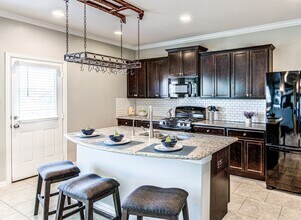 508 Nogales Ln in Leander, TX - Building Photo - Building Photo