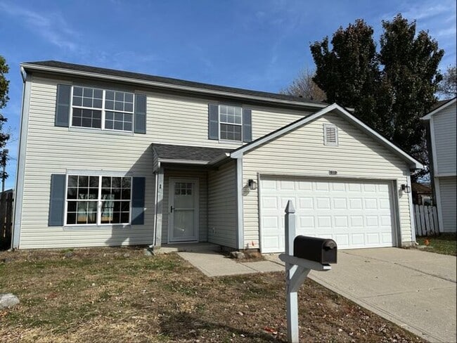 27 Ashwood Cir in Brownsburg, IN - Building Photo - Building Photo