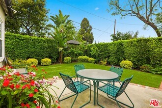 11333 Berwick St in Los Angeles, CA - Building Photo - Building Photo