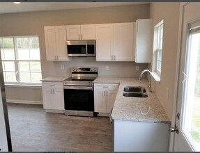 331 Kristen Ct in Columbia, TN - Building Photo - Building Photo